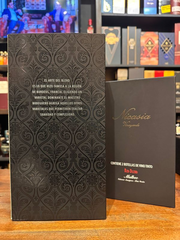 Nicasia Red Blend Malbec x2 en estuche - Imagen 2